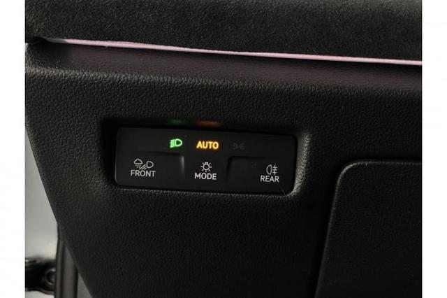 Volkswagen Passat Variant R-Line (R-Line) 2.0 TSI 195kW (265 PS) 7-Gang DSG 4MOTION 