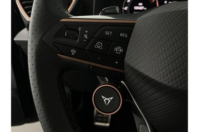 Cupra Leon Sportstourer VZ (VZ) 2.0 TSI 245kW (333 PS) 4x4 7-Gang DSG *PANO*SHZ*NAVI*AHK* 