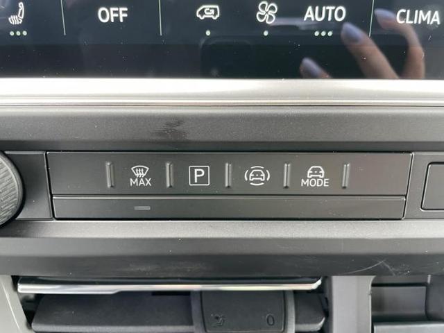 Volkswagen T7 Caravelle Style KR 8 Sitzer (Style Sitzer) 2.0 TDI 110 kW (150 PS) 8-Stufen Automatik 