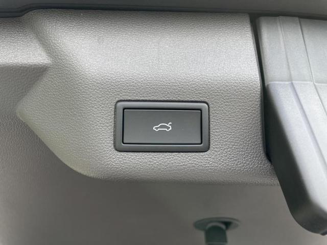 Volkswagen T7 Multivan Life (Life) 2.0 TDI 110kW (150 PS) 7-Gang DSG 