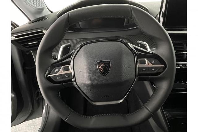 Peugeot 208 Allure (Allure) 1.2 PureTech *KLIMA*SHZ*KAMERA*PDC* 
