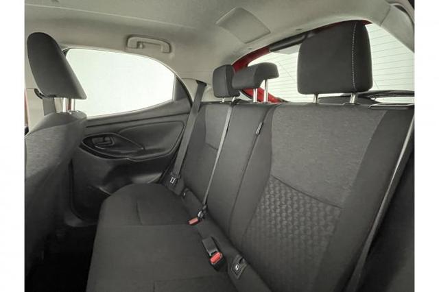 Toyota Yaris 1.5 VVT-i Comfort CVT *KLIMA*PDC*KAMERA* 