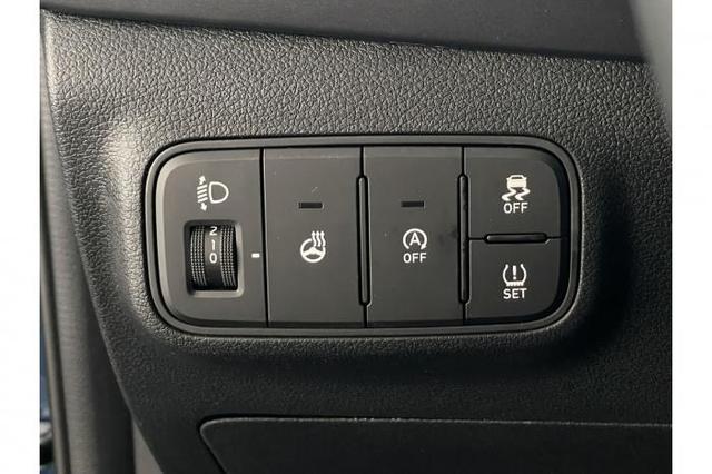Hyundai i20 Blackline (Blackline) 1.0 T-GDI 66kW (90 PS) 7-Gang DCT 