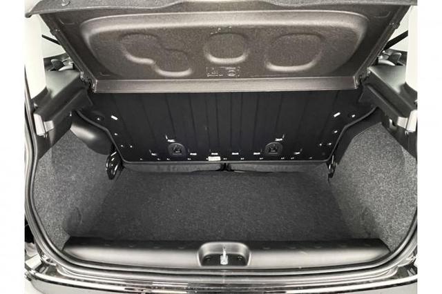 Fiat Panda Pandina Icon (Pandina Icon) 1.0 Mild-Hybrid (65PS) 6-Gang Schaltgetriebe 
