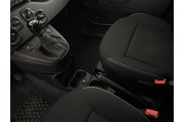 Fiat Panda Pandina Icon (Pandina Icon) 1.0 Mild-Hybrid (65PS) 6-Gang Schaltgetriebe 