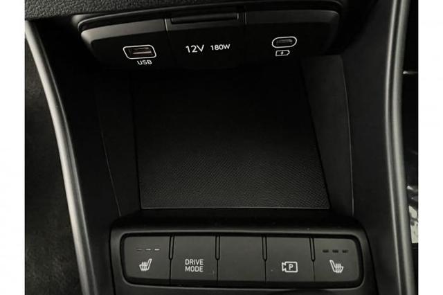 Hyundai i20 Blackline (Blackline) 1.0 T-GDI 66kW (90 PS) 7-Gang DCT 