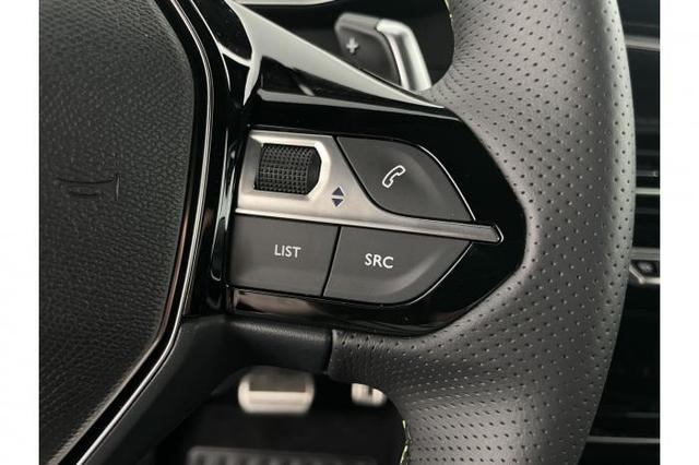 Peugeot 2008 GT (GT) 1.2 Hybrid 145 107kW (145 PS) e-DCS6 