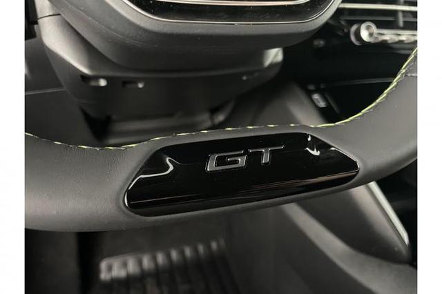 Peugeot 2008 GT (GT) 1.2 Hybrid 145 107kW (145 PS) e-DCS6 