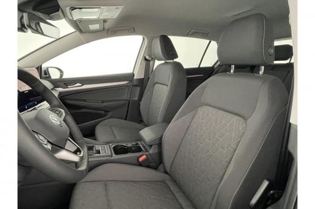 Volkswagen Golf New Edition (New Edition) 1.5 TSI 110 KW (150 PS) 6-Gang Schaltgetriebe 