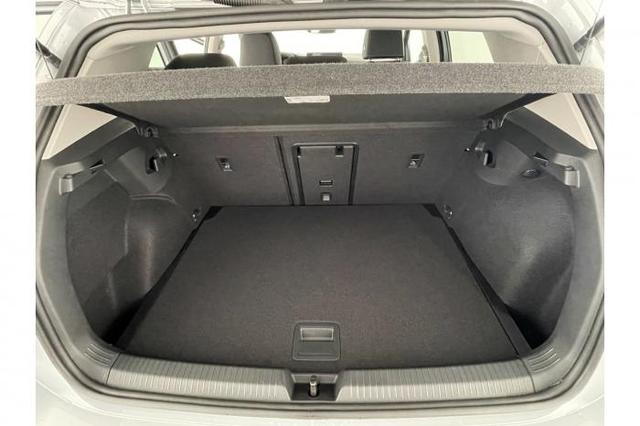 Volkswagen Golf New Edition (New Edition) 1.5 TSI 110 KW (150 PS) 6-Gang Schaltgetriebe 