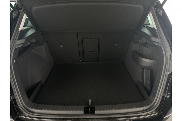 Skoda Karoq Selection (Selection) 1.5 TSI 110kW (150 PS) 7-Gang-DSG 