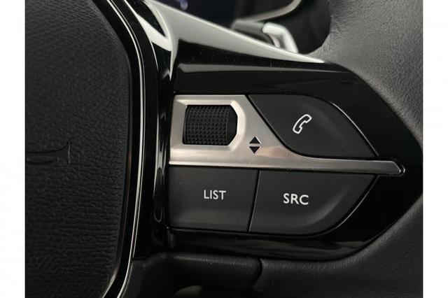 Peugeot 208 Allure (Allure) 1.2 PureTech *KLIMA*SHZ*KAMERA*PDC* 