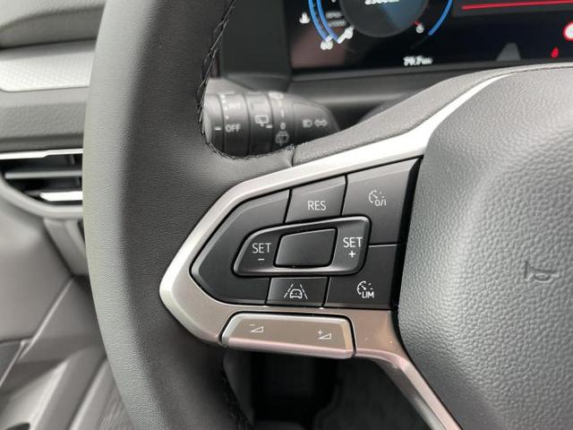 Volkswagen T7 Caravelle Style LR 8 Sitzer (Style Sitzer) 2.0 TDI 110 kW (150 PS) 6-Gang-Getriebe 