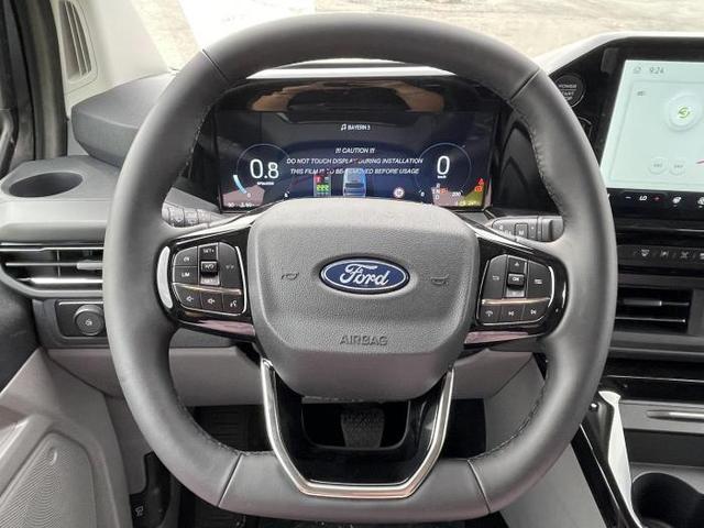 Ford Tourneo Custom 320 L1 Titanium (320 Titanium) 2.0 EcoBlue 125kW (170 PS) 8-Stufen Automatik FWD 