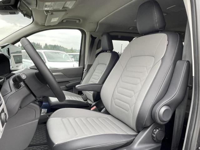 Volkswagen T7 Caravelle Style LR 8 Sitzer (Style Sitzer) 2.0 TDI 110 kW (150 PS) 6-Gang-Getriebe 