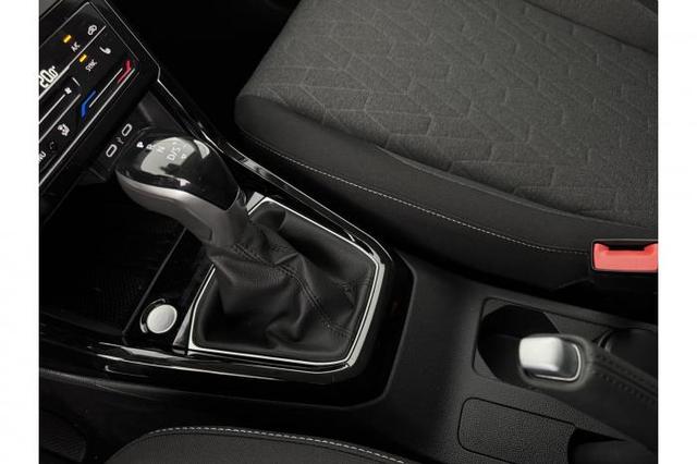 Volkswagen T-Cross LIFE (Life) 1.0 TSI 85kW (115 PS) 7-Gang DSG 