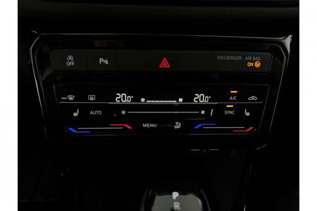 Volkswagen T-Cross LIFE (Life) 1.0 TSI 85kW (115 PS) 7-Gang DSG 
