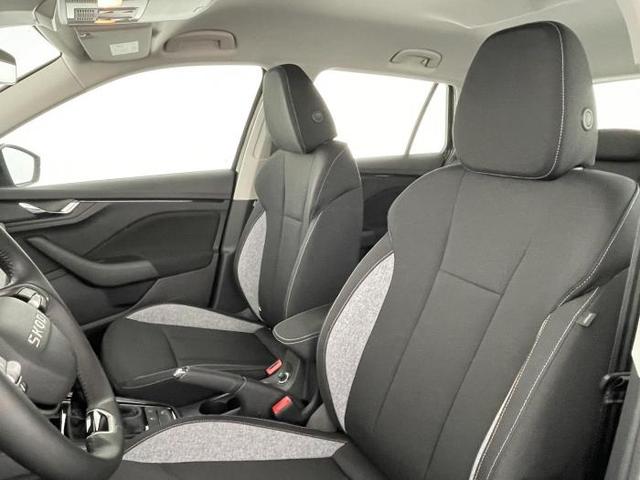 Skoda Kamiq Selection (Selection) 1.0 TSI 70 KW (95 PS) 5-Gang Schaltgetriebe 