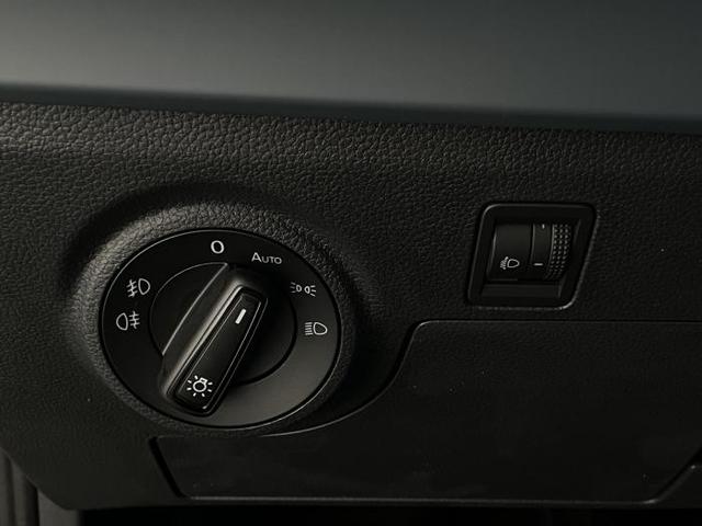 Seat Arona Style Edition (Style Edition) 1.0 TSI 70kW (95 PS) 5-Gang-Schaltgetriebe 