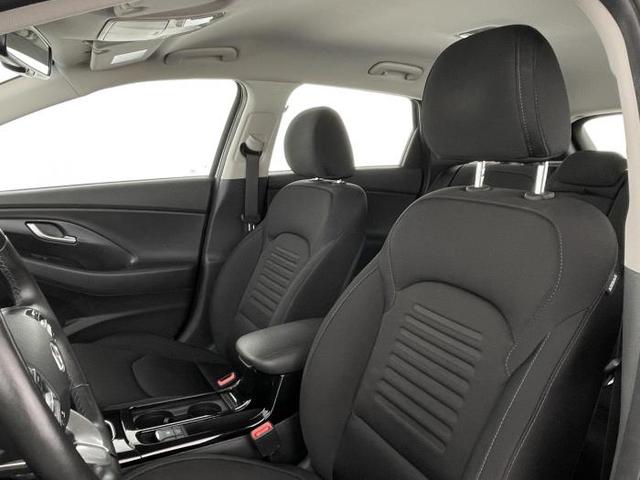 Hyundai i30 Kombi 1.0 T-GDI Advantage DCT *SHZ*KAM*LED* 