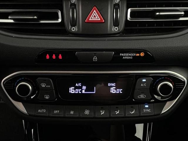 Hyundai i30 Kombi 1.0 T-GDI Advantage DCT *SHZ*KAM*LED* 