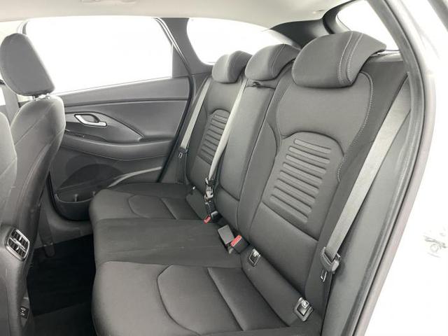 Hyundai i30 Kombi 1.0 T-GDI Advantage DCT *SHZ*KAM*LED* 
