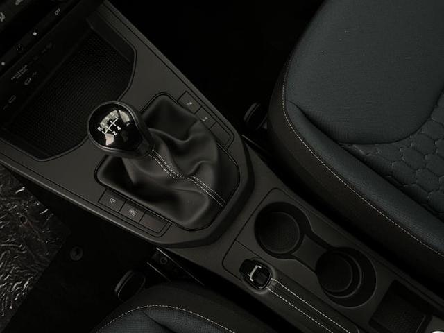 Seat Arona Style Edition (Style Edition) 1.0 TSI 70kW (95 PS) 5-Gang-Schaltgetriebe 