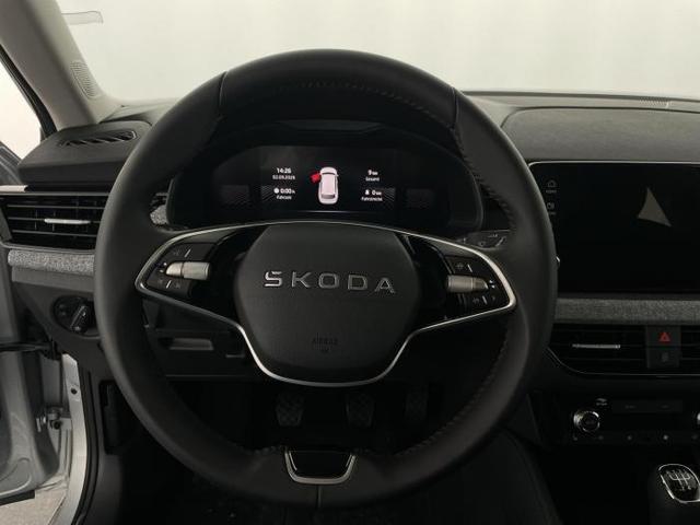 Skoda Kamiq Selection (Selection) 1.0 TSI 70 KW (95 PS) 5-Gang Schaltgetriebe 