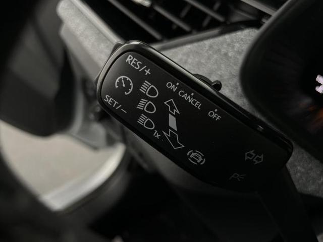 Skoda Kamiq Selection (Selection) 1.0 TSI 70 KW (95 PS) 5-Gang Schaltgetriebe 