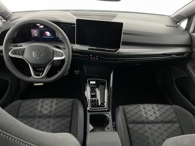 Volkswagen Golf R-Line Limousine (R-Line) 1.5 eTSI 110kW (150 PS) 7-Gang DSG 