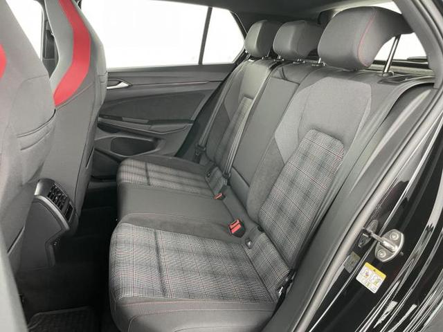 Volkswagen Golf GTI () 2.0 TSI 195kW (265 PS) 7-Gang DSG 