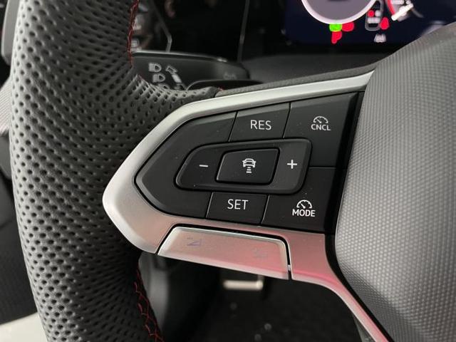 Volkswagen Golf GTI () 2.0 TSI 195kW (265 PS) 7-Gang DSG 
