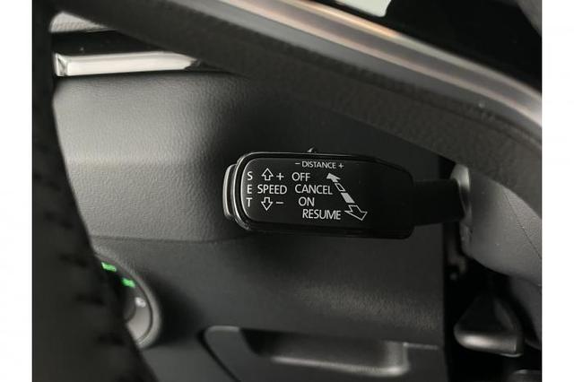 Skoda Karoq Selection (Selection ) 2.0 TDI 110kW (150 PS) 7-Gang DSG 4x4 