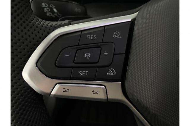 Volkswagen Golf Variant R-Line Edition (R-Line Edition) 1.5 eTSI 110kW (150 PS) 7-Gang-DSG 