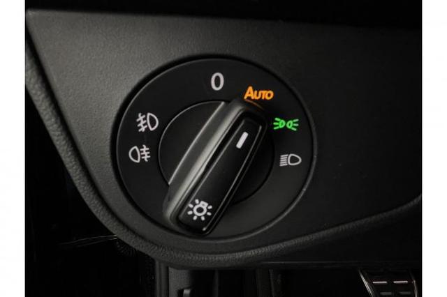 Volkswagen Taigo R-Line Edition (R-Line Edition) 1.5 TSI OPF 110kW (150 PS) 7-Gang DSG 