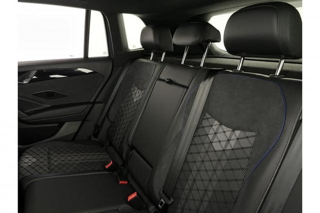Volkswagen Tiguan R-Line (R-Line) 1.5 eTSI 110kW (150 PS) 7-Gang DSG 