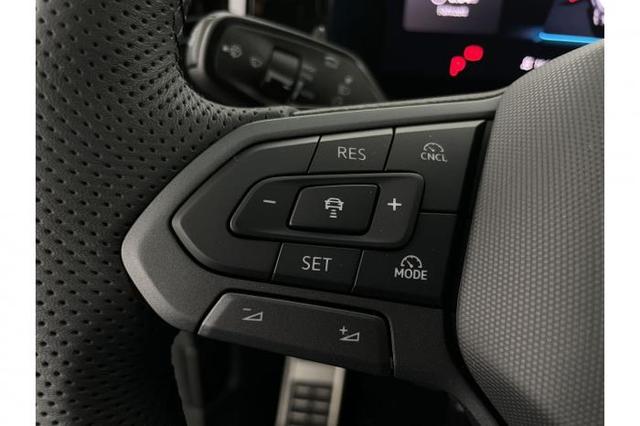 Volkswagen Tiguan R-Line (R-Line) 1.5 eTSI 110kW (150 PS) 7-Gang DSG 