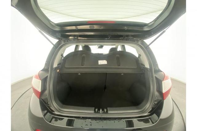 Hyundai i10 (Advanced) 1.0 MPI 49kW (67 PS) 5-Gang Schaltgetriebe 