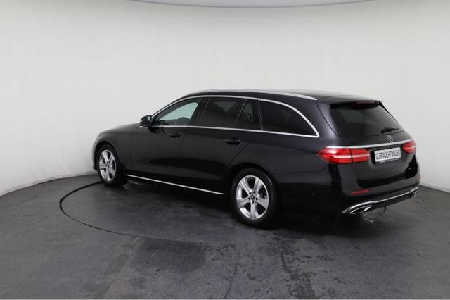 E-Klasse T-Modell AVANTGARDE (Avantgarde) E 220 d T *LED*SHZ*PDC*Kamera*Klima*WINTER* 