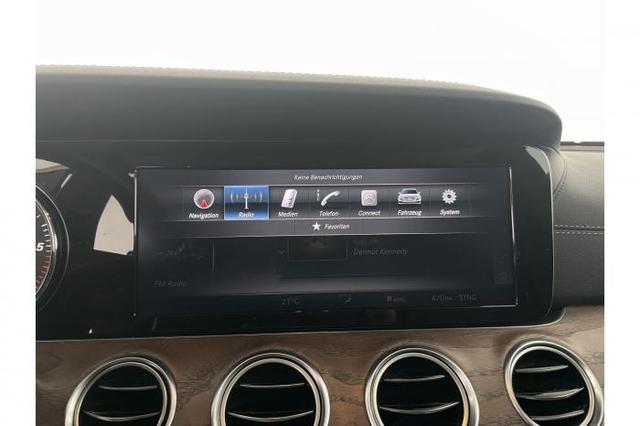 E-Klasse T-Modell AVANTGARDE (Avantgarde) E 220 d T *LED*SHZ*PDC*Kamera*Klima*WINTER* 