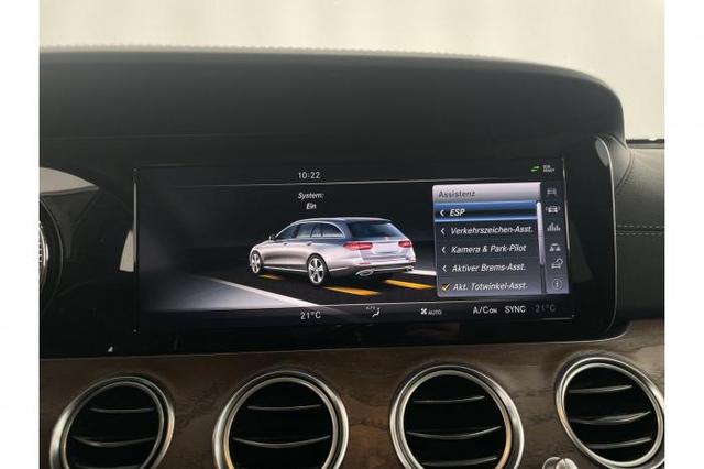 E-Klasse T-Modell AVANTGARDE (Avantgarde) E 220 d T *LED*SHZ*PDC*Kamera*Klima*WINTER* 