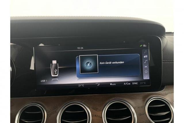 E-Klasse T-Modell AVANTGARDE (Avantgarde) E 220 d T *LED*SHZ*PDC*Kamera*Klima*WINTER* 