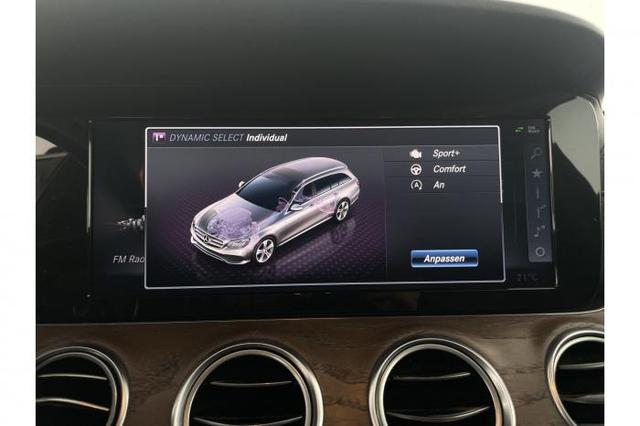 E-Klasse T-Modell AVANTGARDE (Avantgarde) E 220 d T *LED*SHZ*PDC*Kamera*Klima*WINTER* 