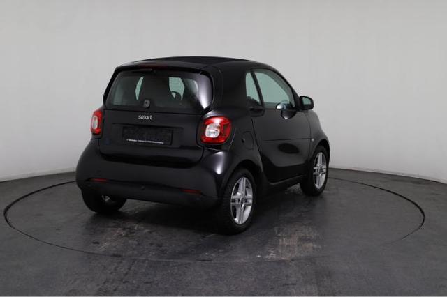 Smart fortwo Coupé electric Drive 60kW (82 PS) EQ 