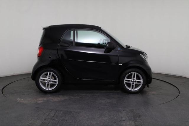 Smart fortwo Coupé electric Drive 60kW (82 PS) EQ 