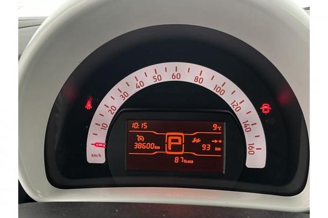 Smart fortwo Coupé electric Drive 60kW (82 PS) EQ 