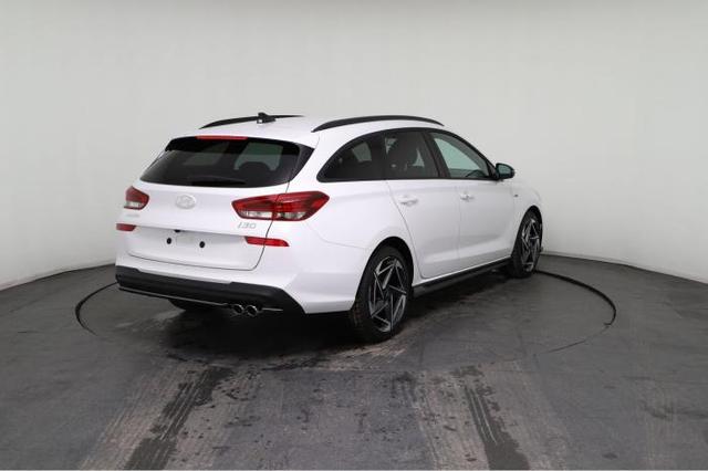 Hyundai i30 Kombi (N-Line) 1.5 T-GDI 103kW (140 PS) 7-Gang-DCT 