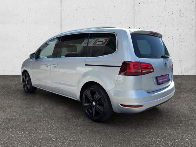 Volkswagen Sharan 2.0 TDI Highline AHK/ACC/7-Sitzer/Leder/Pano 