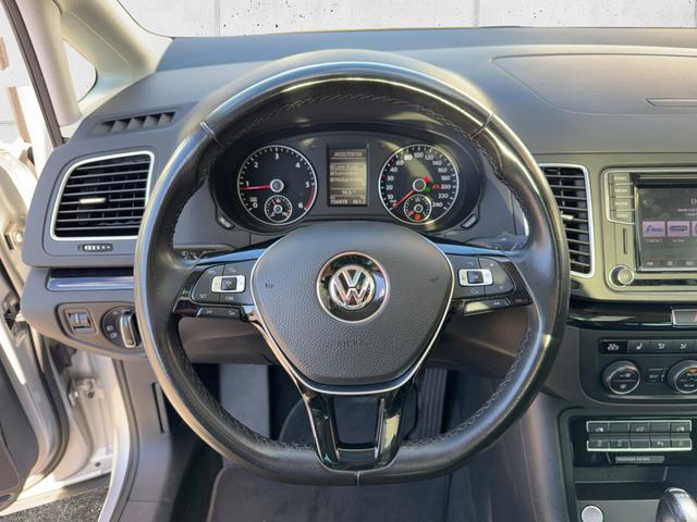Volkswagen Sharan 2.0 TDI Highline AHK/ACC/7-Sitzer/Leder/Pano 