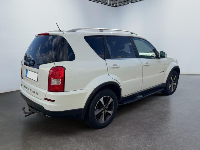 Ssangyong REXTON W 2.2 e-XDi Sapphire 4x4 Allrad Vollausstattung 